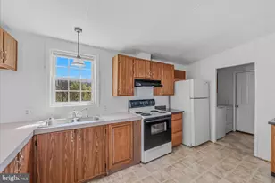 1420 Eppinger Rd, Berkeley Springs, WV 25411 - Photo 14