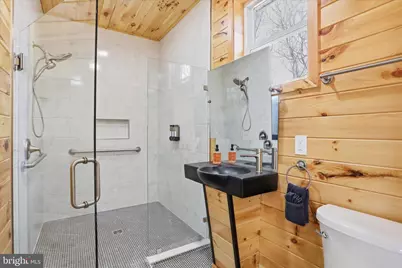 432 Lost Point Lane, Berkeley Springs, WV 25411 - Photo 18