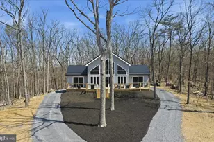 432 Lost Point Ln, Berkeley Springs, WV 25411 - Photo 34