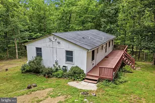 371 Oak Hill Rd, Berkeley Springs, WV 25411 - Photo 40