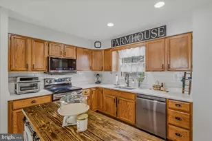 211 Crestview Ln, Berkeley Springs, WV 25411 - Photo 22