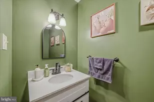 211 Crestview Ln, Berkeley Springs, WV 25411 - Photo 40