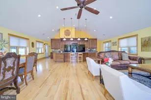 30 Clara Ln, Berkeley Springs, WV 25411 - Photo 12