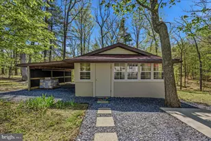 350 Keiter Dr, Great Cacapon, WV 25422 - Photo 12