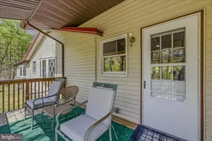 350 Keiter Dr, Great Cacapon, WV 25422 - Photo 8