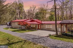 350 Keiter Dr, Great Cacapon, WV 25422 - Photo 2