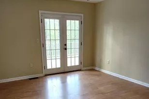 264 Chestnut Oak Ln, Hedgesville, WV 25427 - Photo 6