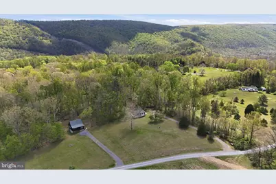 319 Gokey Lane, Great Cacapon, WV 25422 - Photo 24