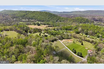 319 Gokey Lane, Great Cacapon, WV 25422 - Photo 26