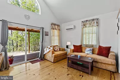 21 Thornwood Drive, Berkeley Springs, WV 25411 - Photo 14