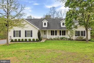 354 Cielo Ln, Berkeley Springs, WV 25411 - Photo 4