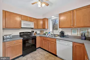575 Creekview Ln, Berkeley Springs, WV 25411 - Photo 18