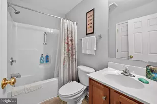 575 Creekview Ln, Berkeley Springs, WV 25411 - Photo 38
