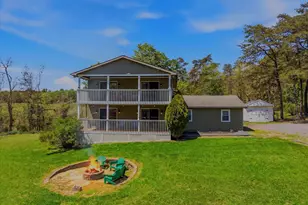 119 Marlin Way, Berkeley Springs, WV 25411 - Photo 2