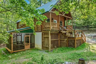 122 Honey Locust Ln, Great Cacapon, WV 25422 - Photo 4