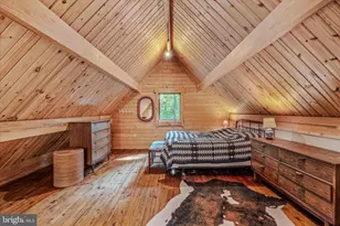 122 Honey Locust Ln, Great Cacapon, WV 25422 - Photo 24