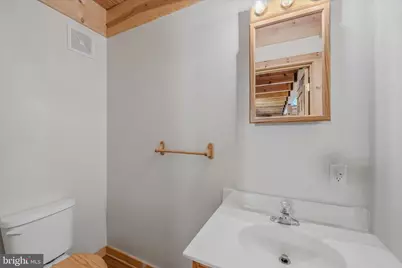 711 Cannon Drive, Berkeley Springs, WV 25411 - Photo 34