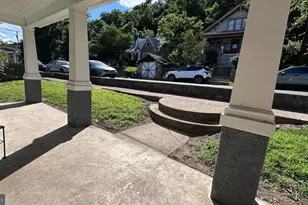 364 Wilkes St, Berkeley Springs, WV 25411 - Photo 38