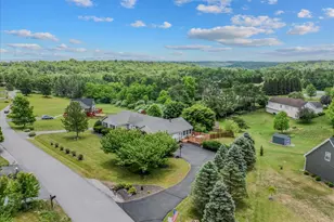 302 Prado Way, Berkeley Springs, WV 25411 - Photo 68
