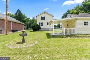 308 S Green St, Berkeley Springs, WV 25411 - Photo 8