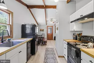 13340 Cacapon Rd, Great Cacapon, WV 25422 - Photo 14