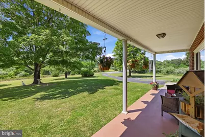 9581 Valley Road, Berkeley Springs, WV 25411 - Photo 14