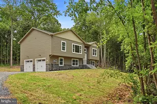 131 Triumph Ln, Hedgesville, WV 25427 - Photo 36