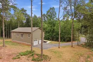 131 Triumph Ln, Hedgesville, WV 25427 - Photo 34