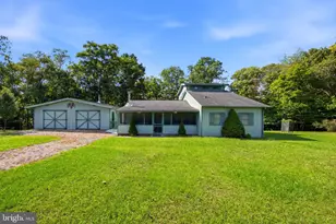 71 Foggy Bottom Ln, Berkeley Springs, WV 25411 - Photo 1