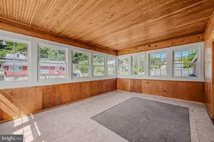 268 Wilkes St, Berkeley Springs, WV 25411 - Photo 4
