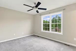 9 Blossom Terrace, Berkeley Springs, WV 25411 - Photo 14
