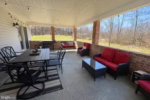 301 Dinkenberger Rd, Kingwood, WV 26537 - Photo 24