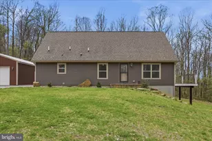 275 Sine Pl, Bruceton Mills, WV 26525 - Photo 2