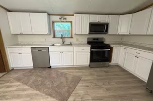 232 Seaford Ln, Bruceton Mills, WV 26525 - Photo 6