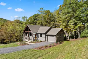 445 Eaglewood Trl, Franklin, WV 26807 - Photo 1