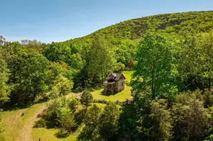 187 Leonard Ln, Franklin, WV 26807 - Photo 2