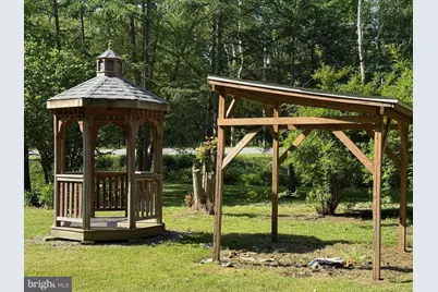 5994 Mount Freedom Drive, Circleville, WV 26804 - Photo 32