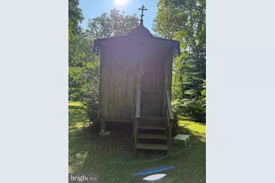 5994 Mount Freedom Drive, Circleville, WV 26804 - Photo 22