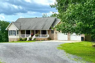 137 Elm St, Franklin, WV 26807 - Photo 6