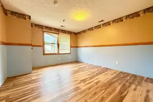 139 Glover Dr, Franklin, WV 26807 - Photo 16