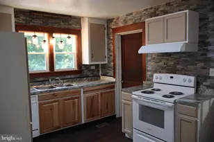 3383 Petersburg Pike, Franklin, WV 26807 - Photo 14