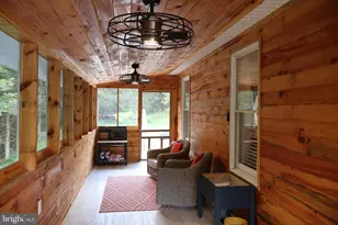 106 Pit Run Rd, Brandywine, WV 26802 - Photo 2