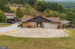 120 Galen Hedrick Rd, Franklin, WV 26807 - Photo 14