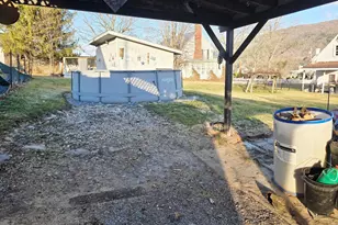 326 Locust St, Franklin, WV 26807 - Photo 6