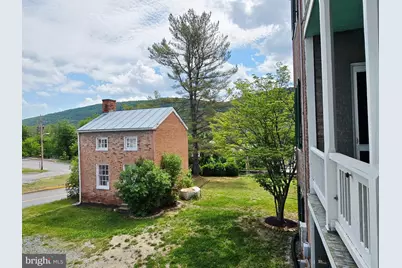 17 S Main St, Franklin, WV 26807 - Photo 24
