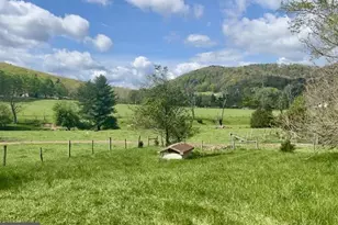 5621 Kiser Gap Rd, Franklin, WV 26807 - Photo 4