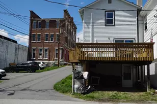 18 Spruce St, Franklin, WV 26807 - Photo 2