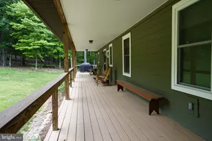 150 Sharp Ridge Ln, Franklin, WV 26807 - Photo 4