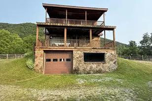 1492 Dice Warner Rd, Circleville, WV 26804 - Photo 4