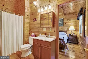 291 Grace Mountain Rd, Brandywine, WV 26802 - Photo 32